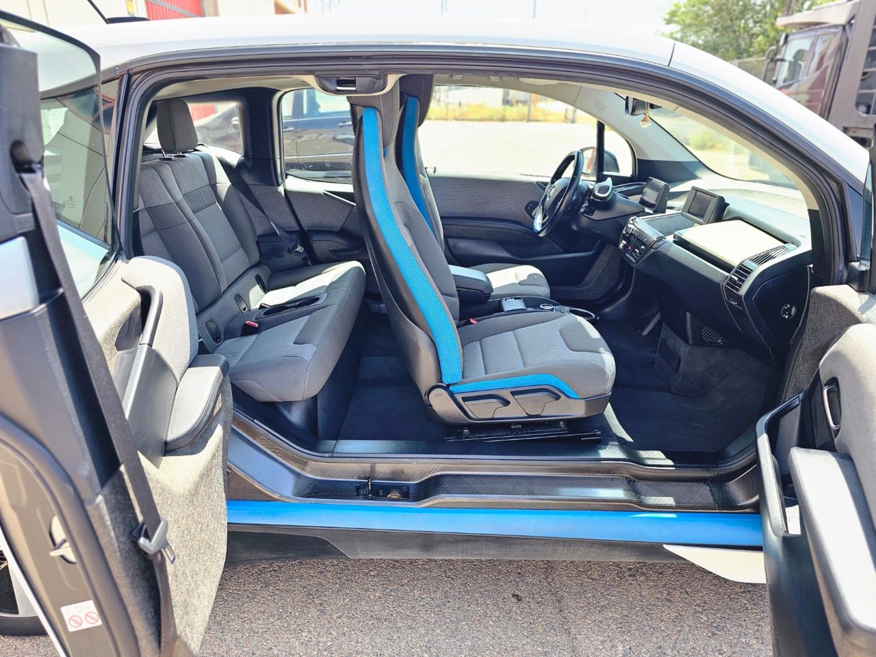 Foto BMW i3 10