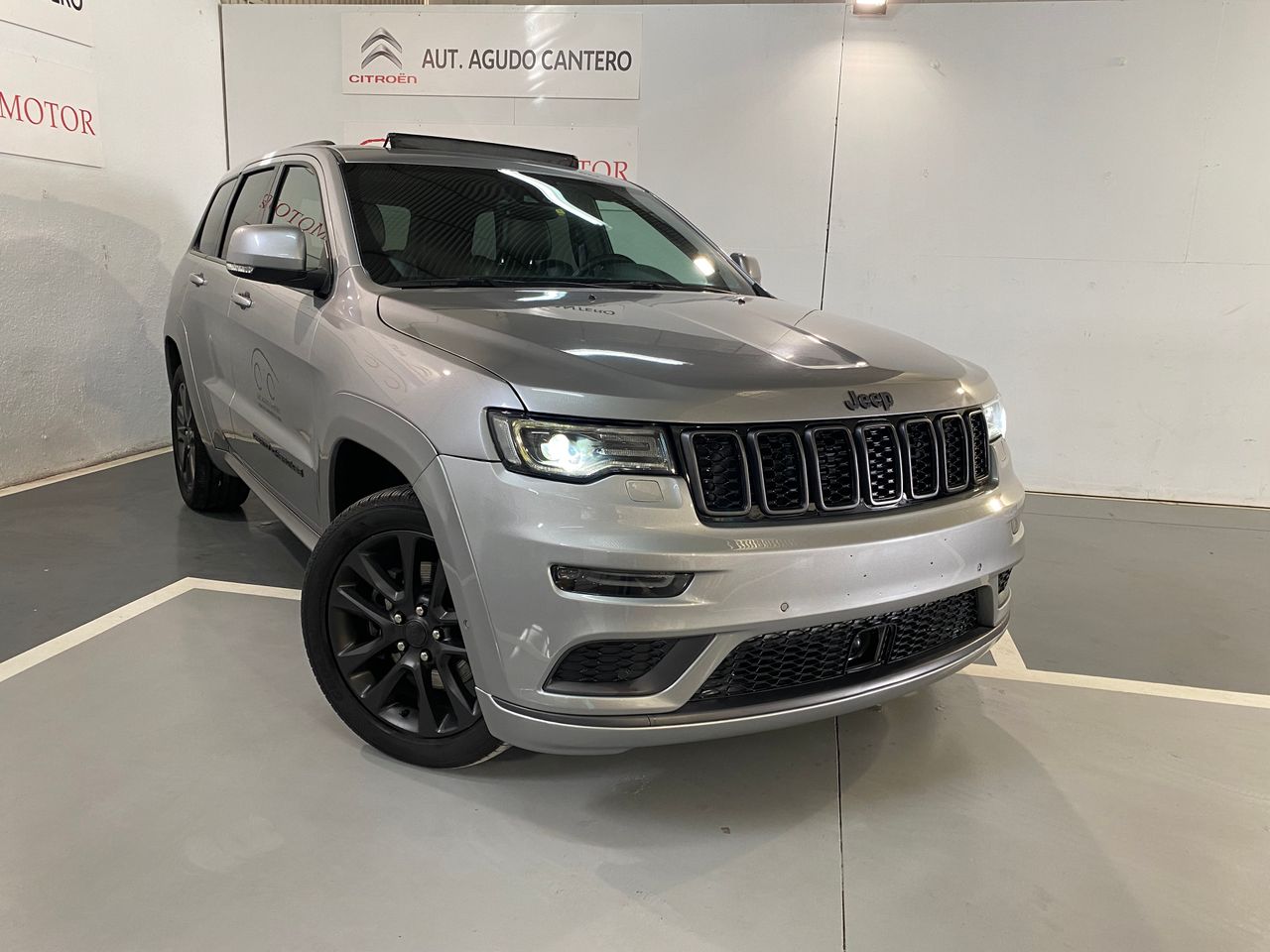 Foto Jeep Grand Cherokee 11