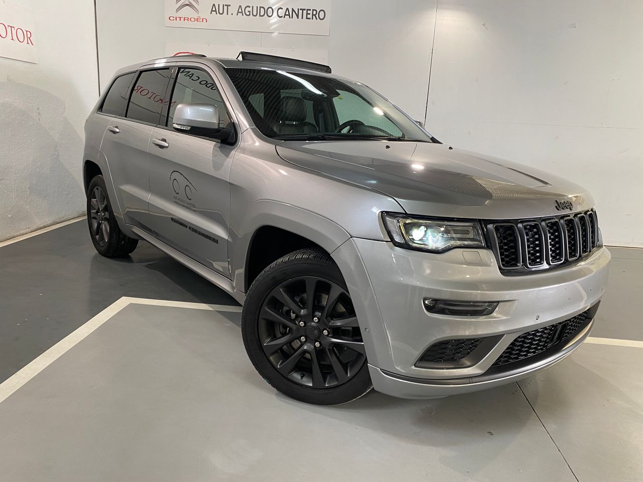 Foto Jeep Grand Cherokee 12