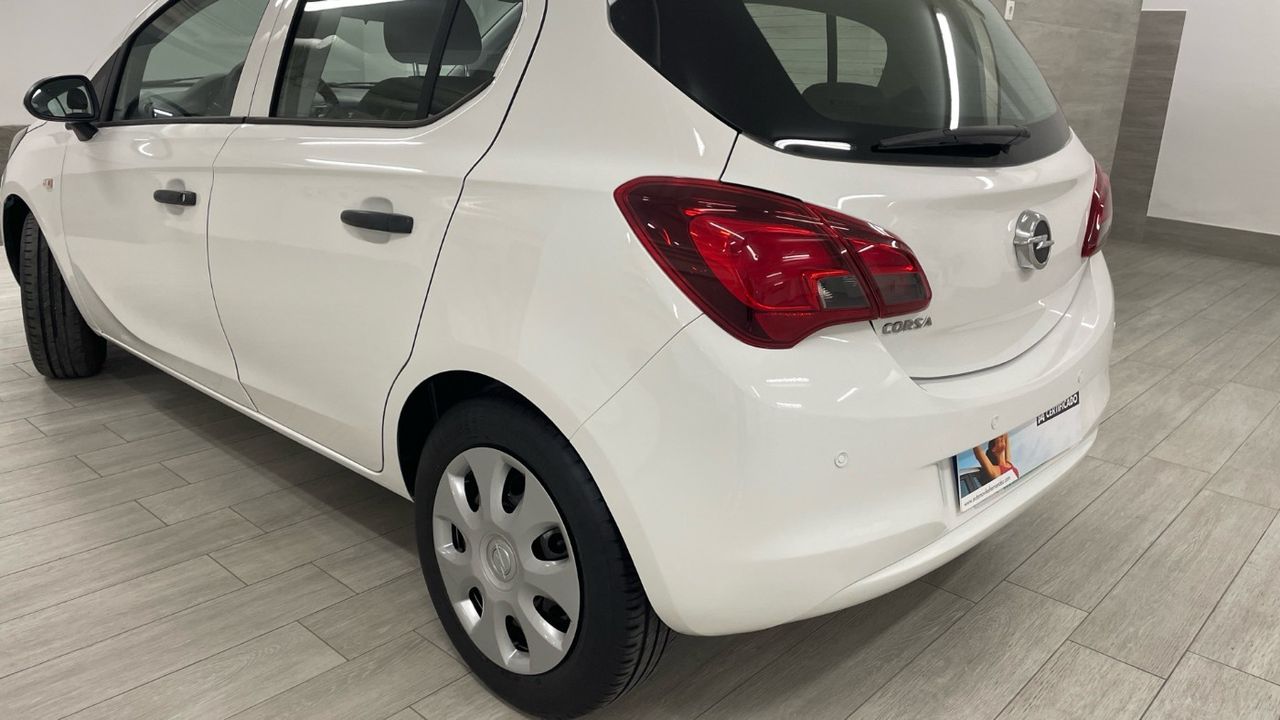 Foto Opel Corsa 15