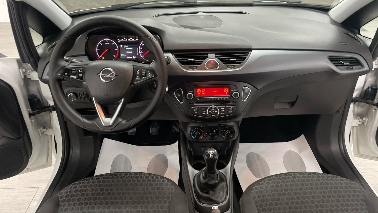 Foto Opel Corsa 19