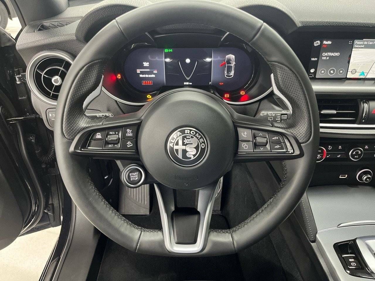 Foto Alfa Romeo Stelvio 14