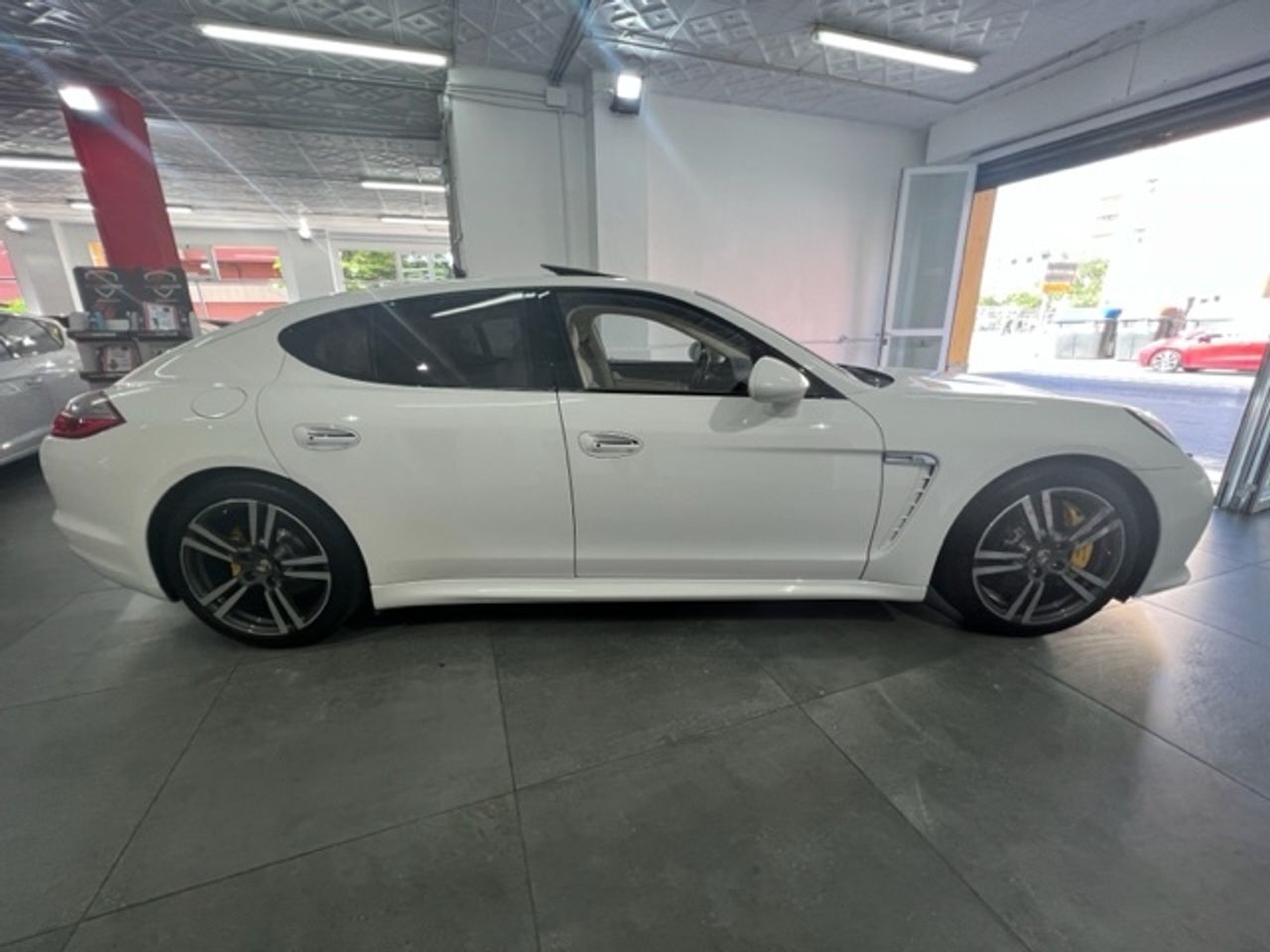 Foto Porsche Panamera 13