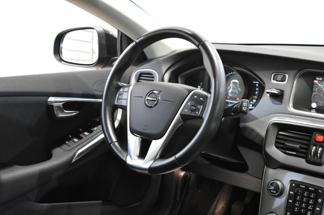 Foto Volvo V40 13