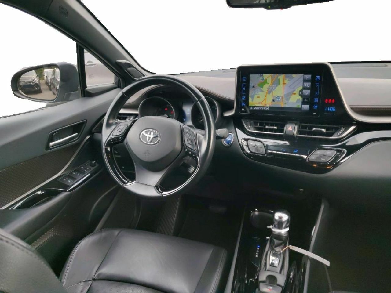 Foto Toyota C-HR 4