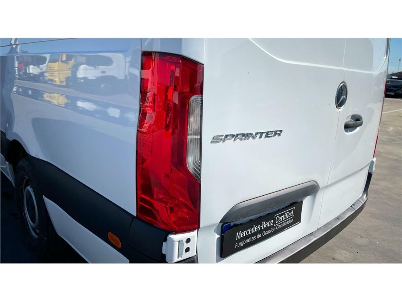 Foto Mercedes-Benz Sprinter 20