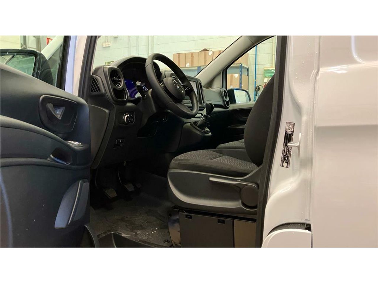 Foto Mercedes-Benz Vito 23