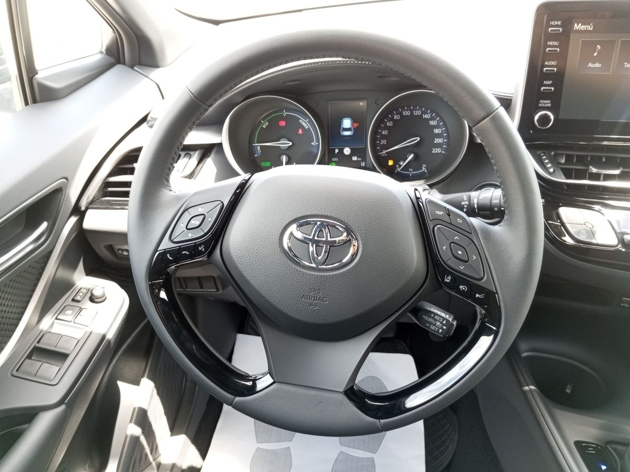 Foto Toyota C-HR 7