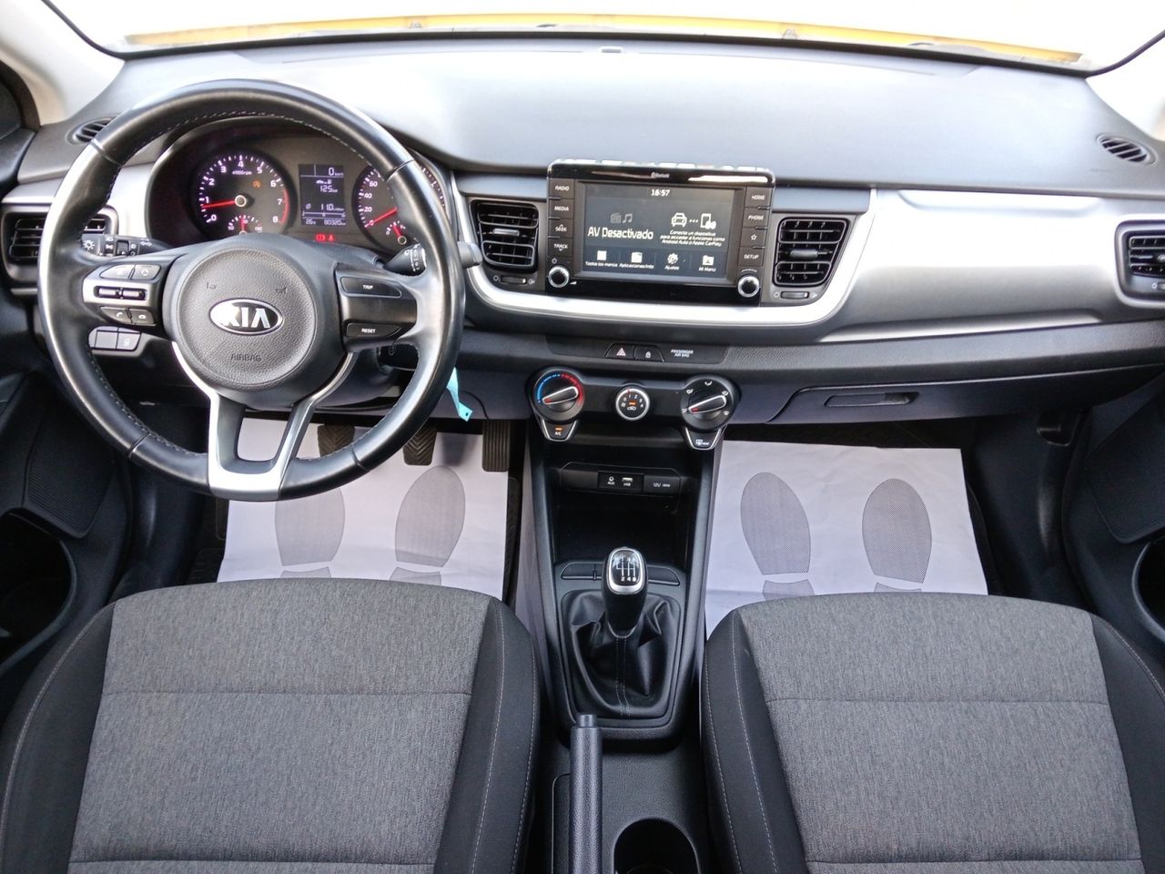 Foto Kia Stonic 6