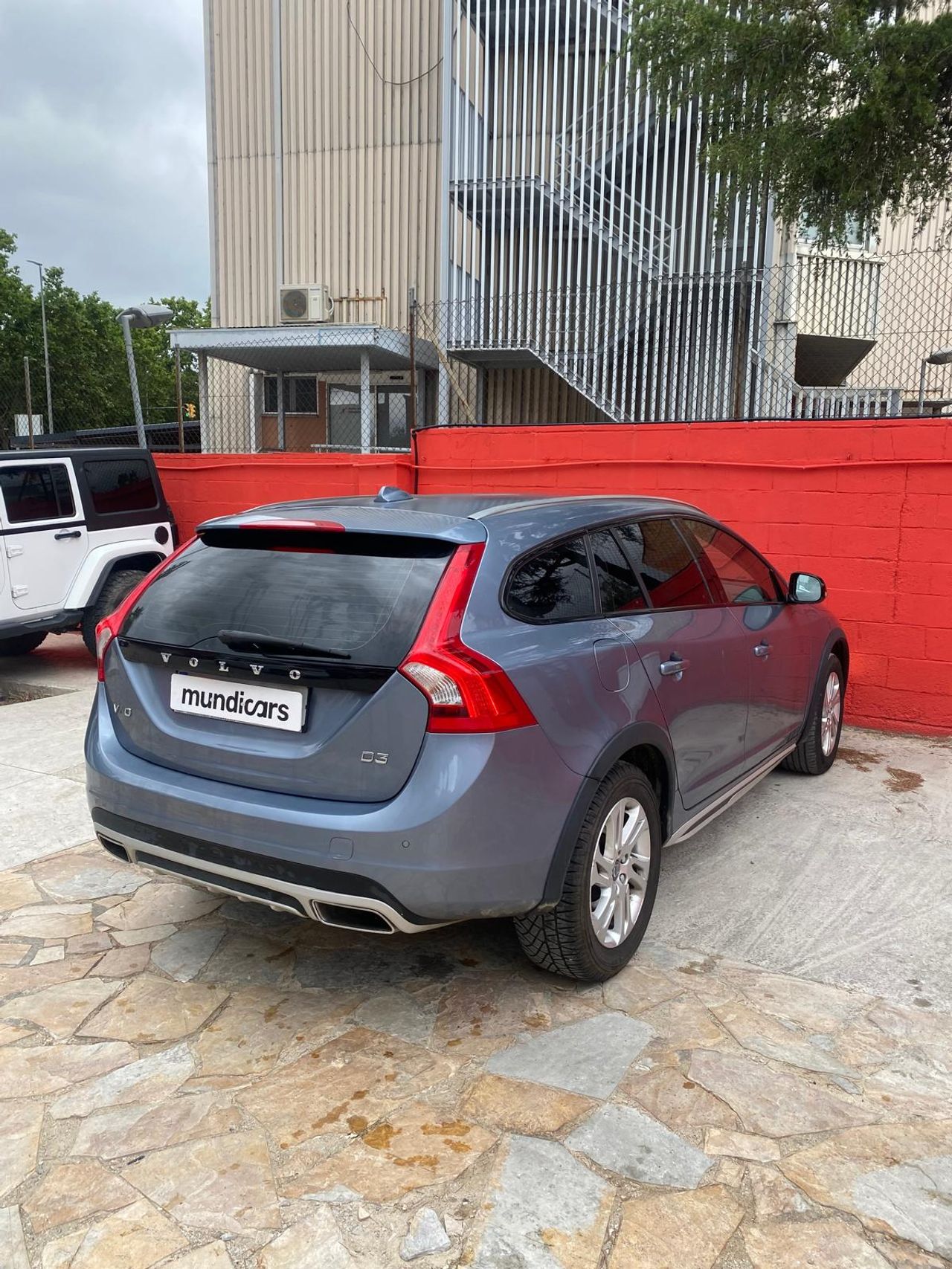 Foto Volvo V60 Cross Country 11