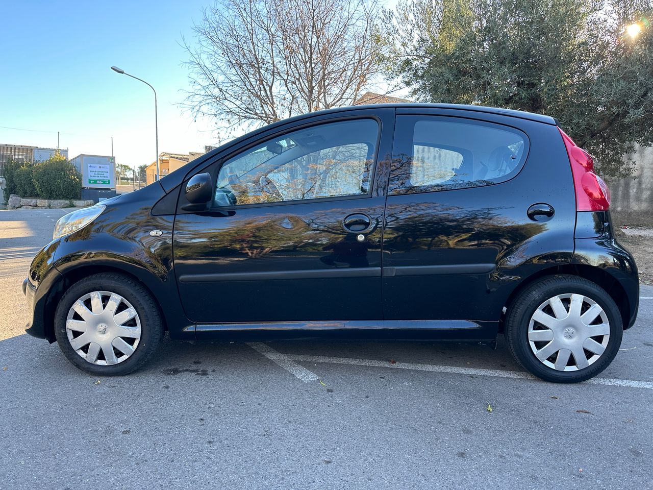 Foto Peugeot 107 7