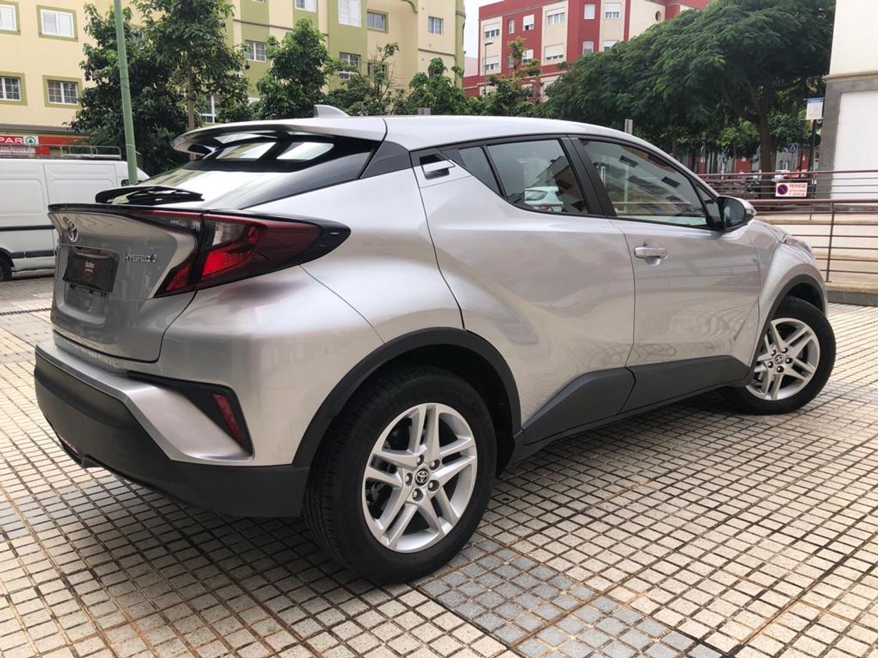 Foto Toyota C-HR 3