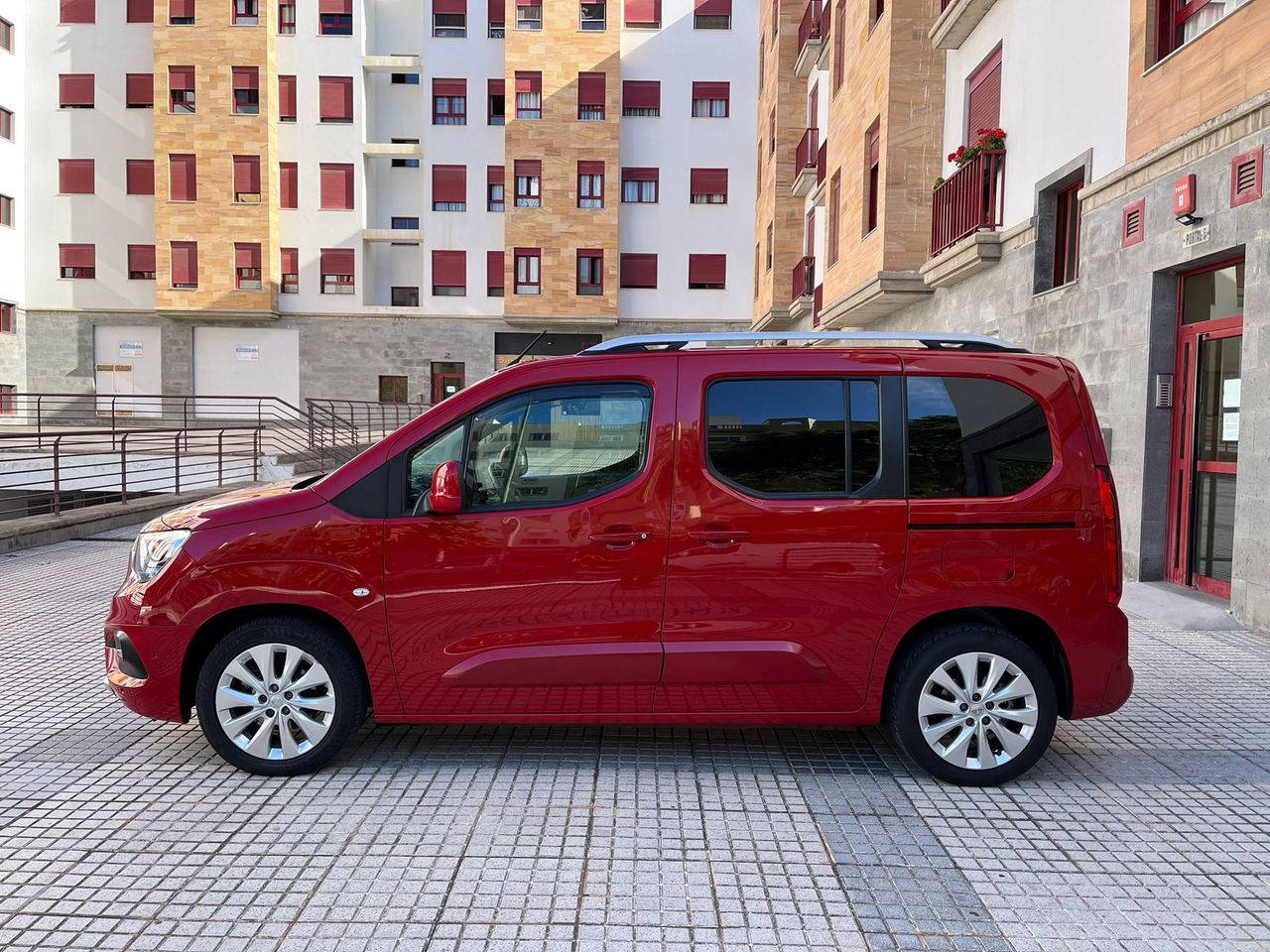 Foto Opel Combo Life 6