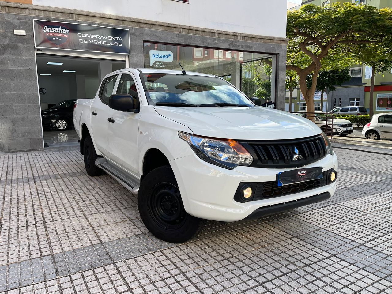 Foto Mitsubishi L200 1