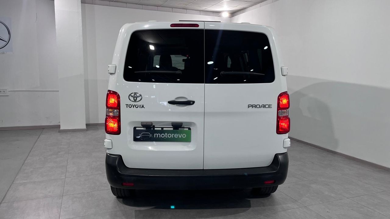 Foto Toyota Proace Verso 4