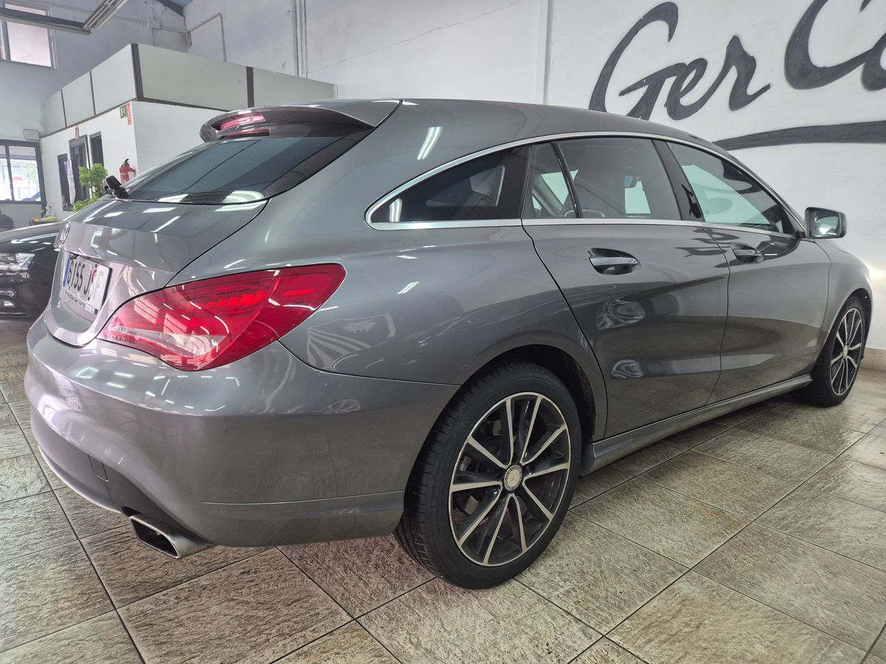 Foto Mercedes-Benz Clase CLA 24