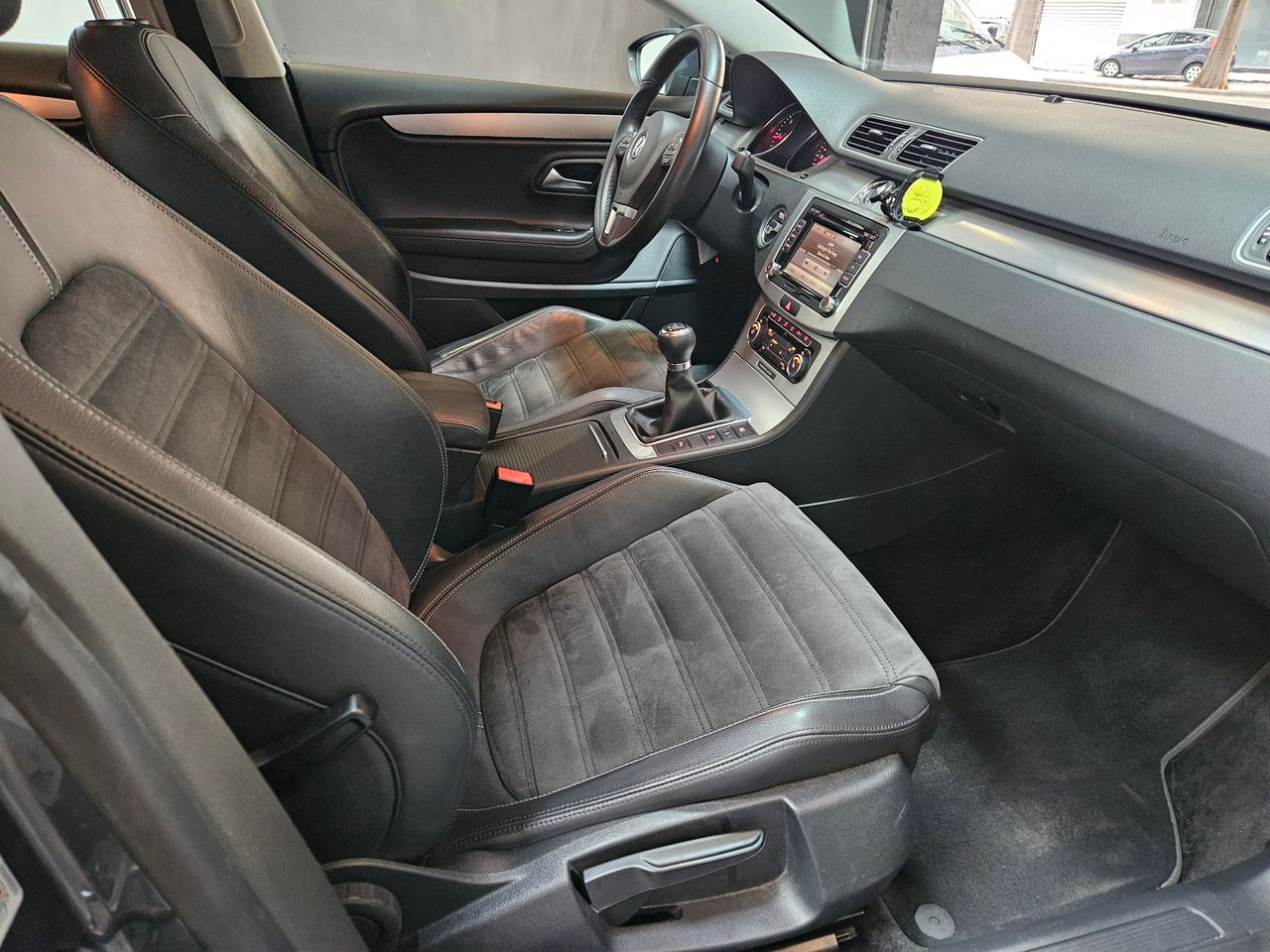 Foto Volkswagen Passat 15