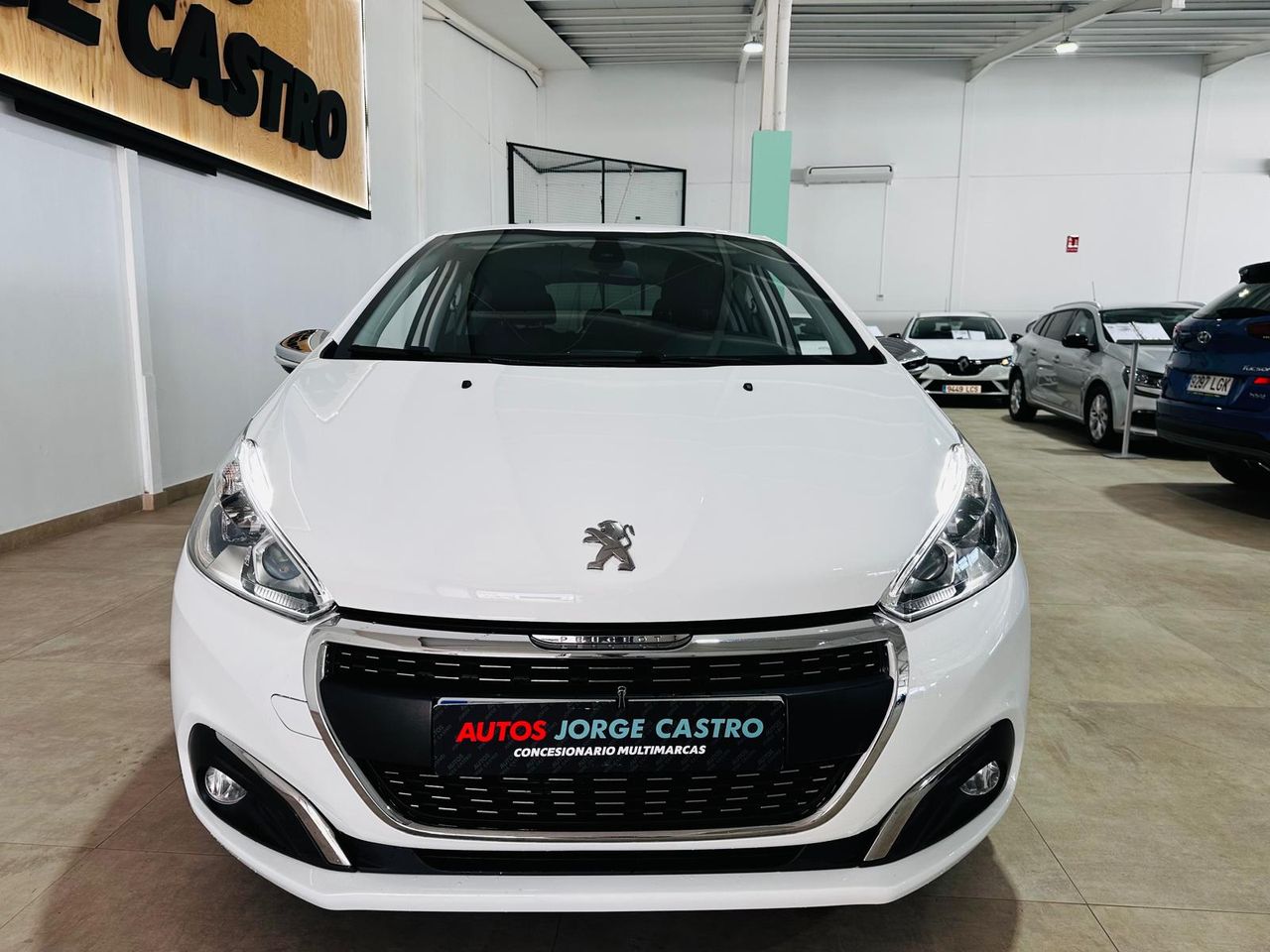 Foto Peugeot 208 5