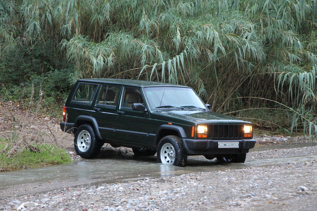 Foto Jeep Cherokee 29