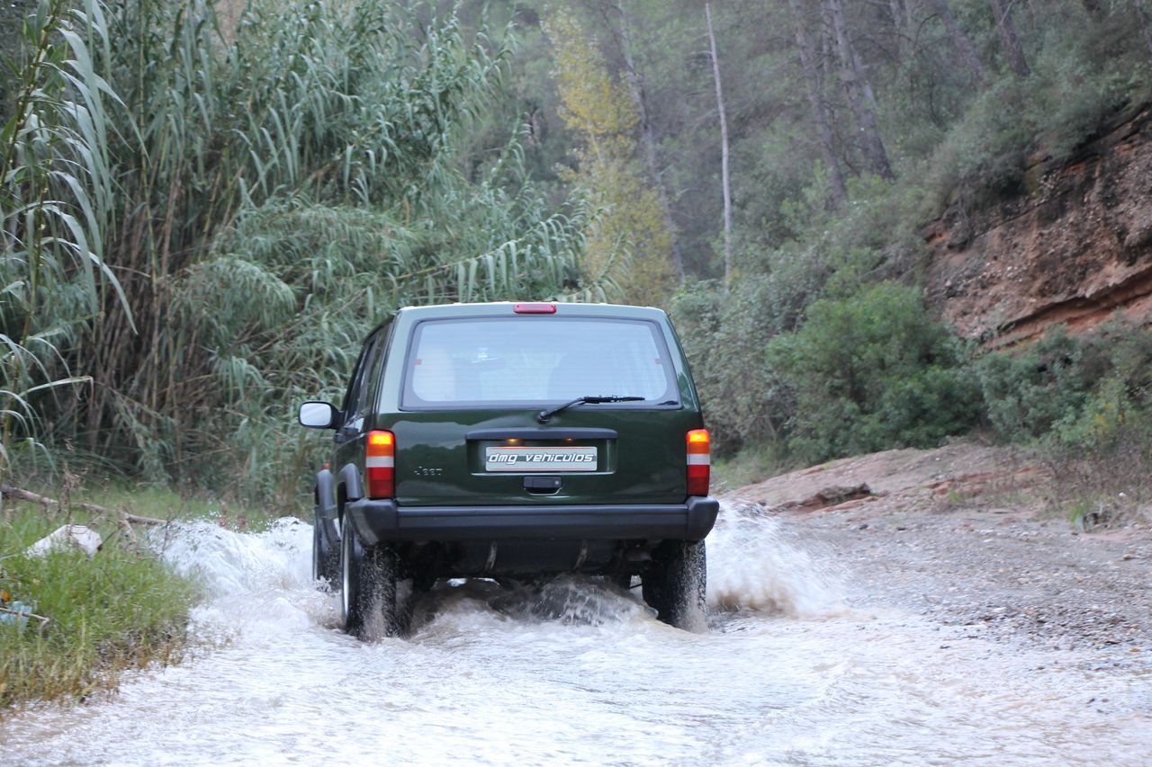 Foto Jeep Cherokee 46