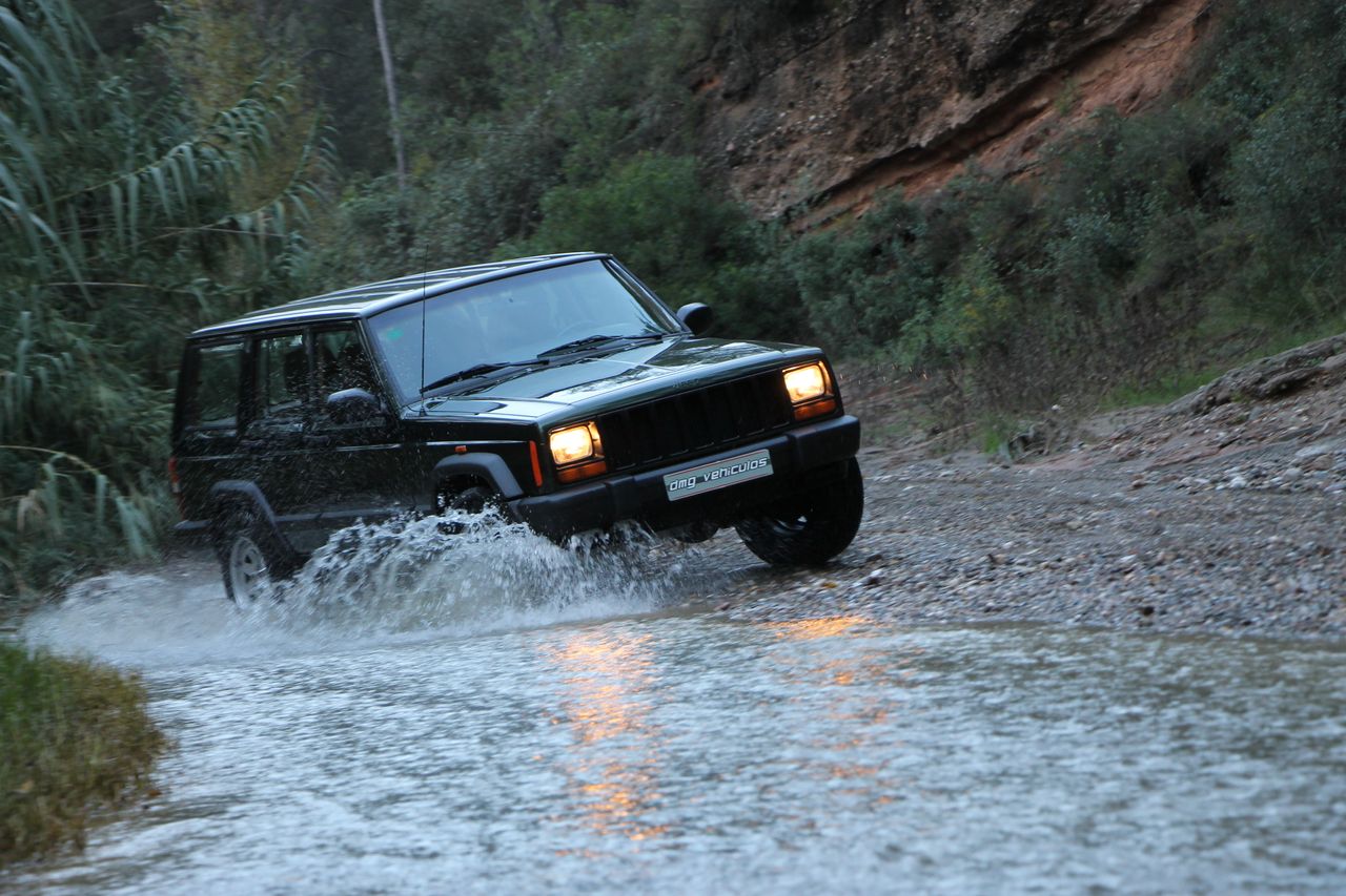 Foto Jeep Cherokee 59