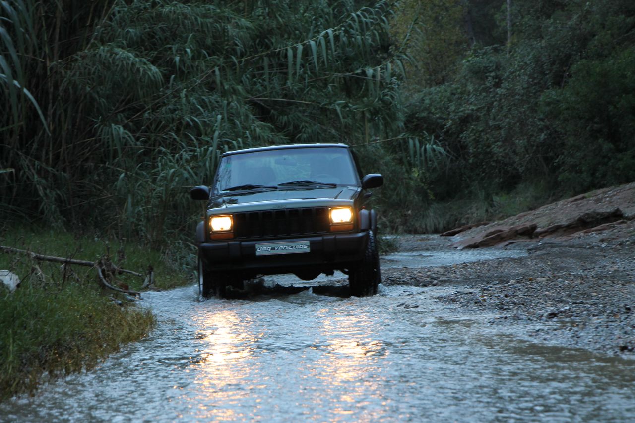 Foto Jeep Cherokee 73