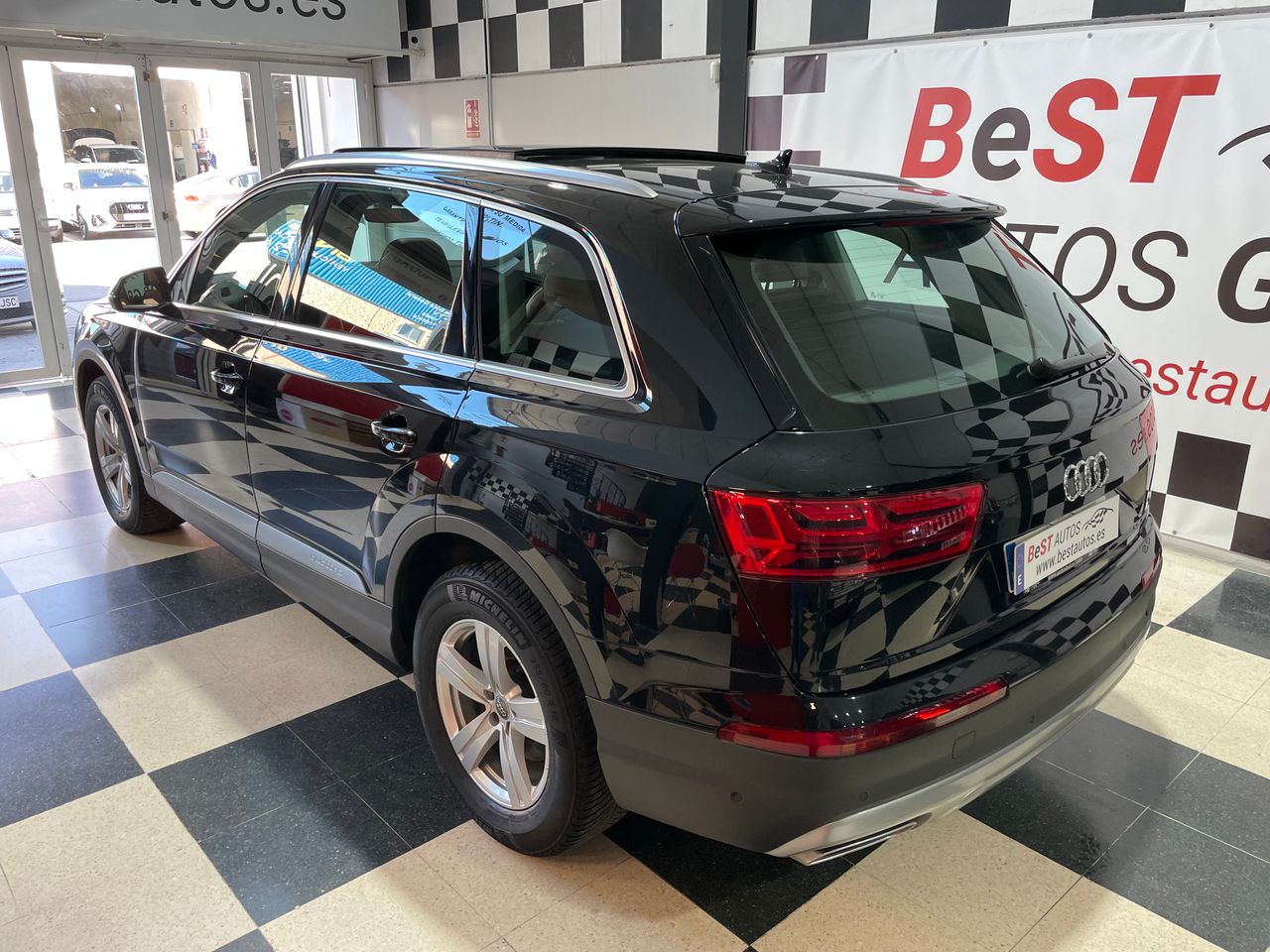 Foto Audi Q7 11