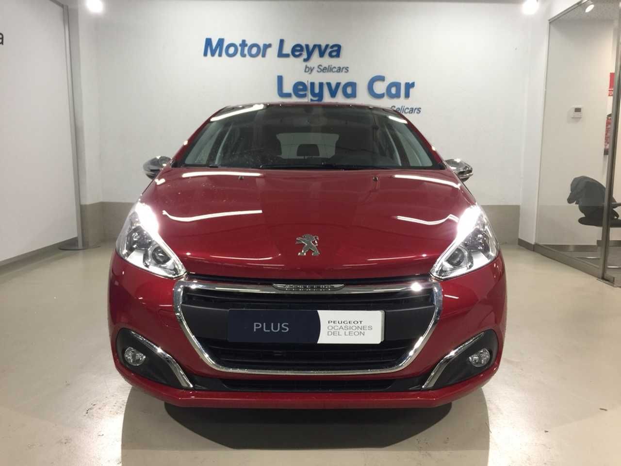 Foto Peugeot 208 8