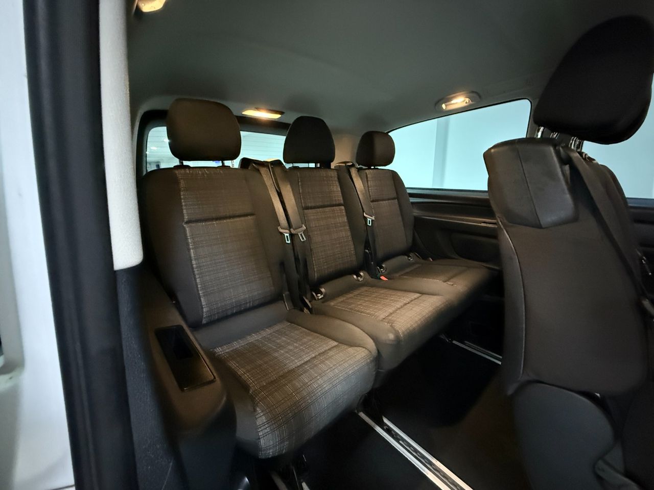 Foto Mercedes-Benz Vito 10