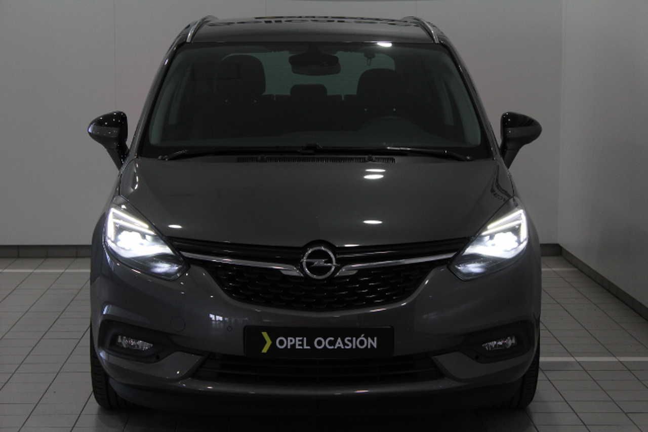 Foto Opel Zafira 32