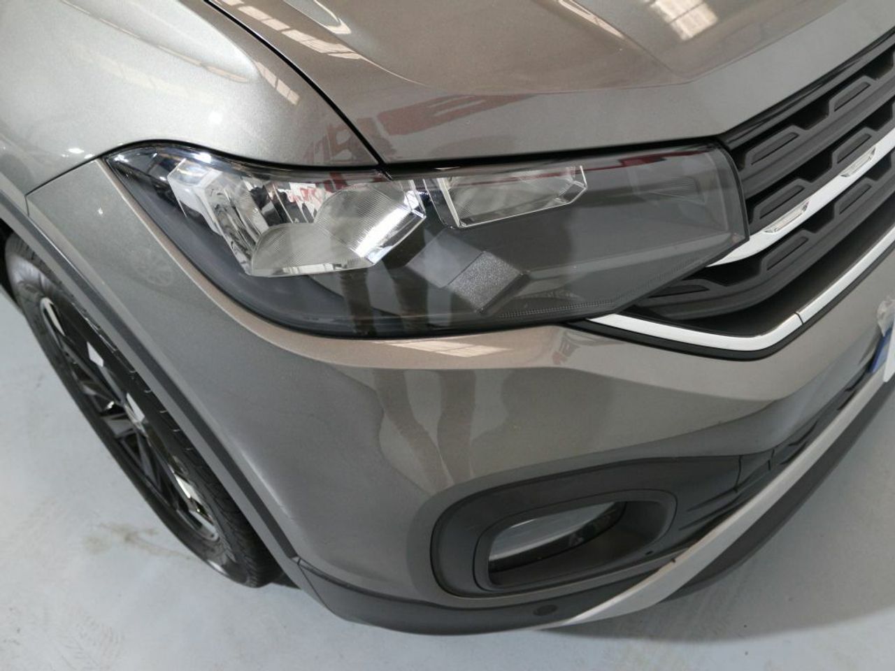 Foto Volkswagen T-Cross 31