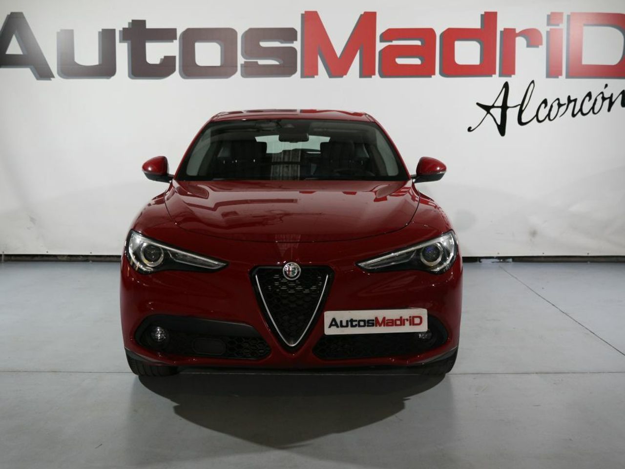 Foto Alfa Romeo Stelvio 2