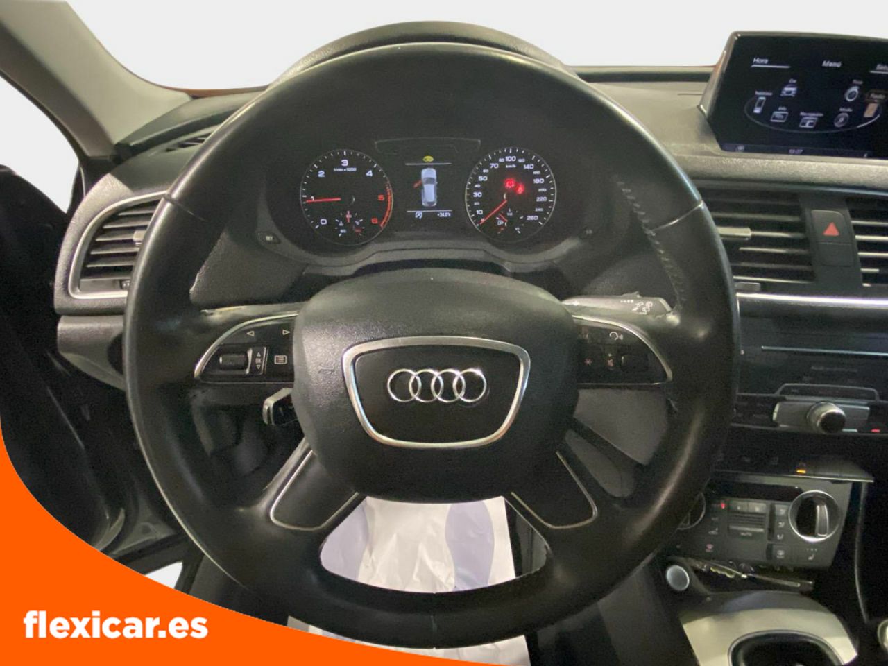 Foto Audi Q3 21