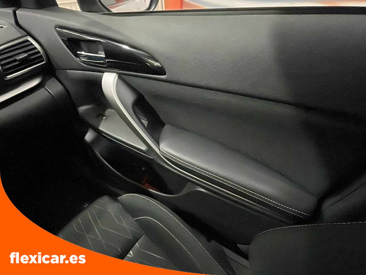 Foto Mitsubishi Eclipse Cross 12