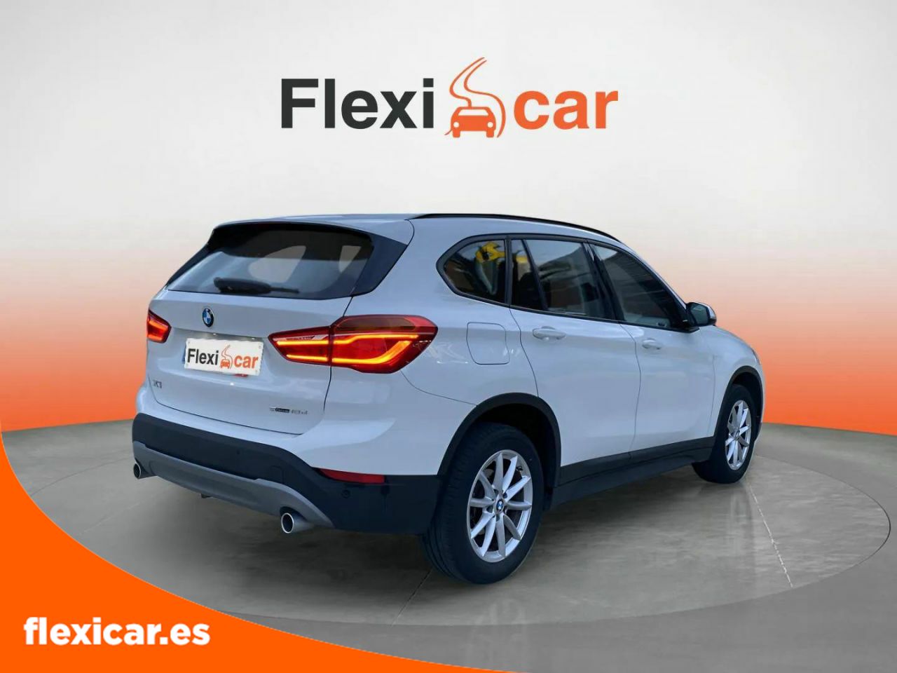 Foto BMW X1 9