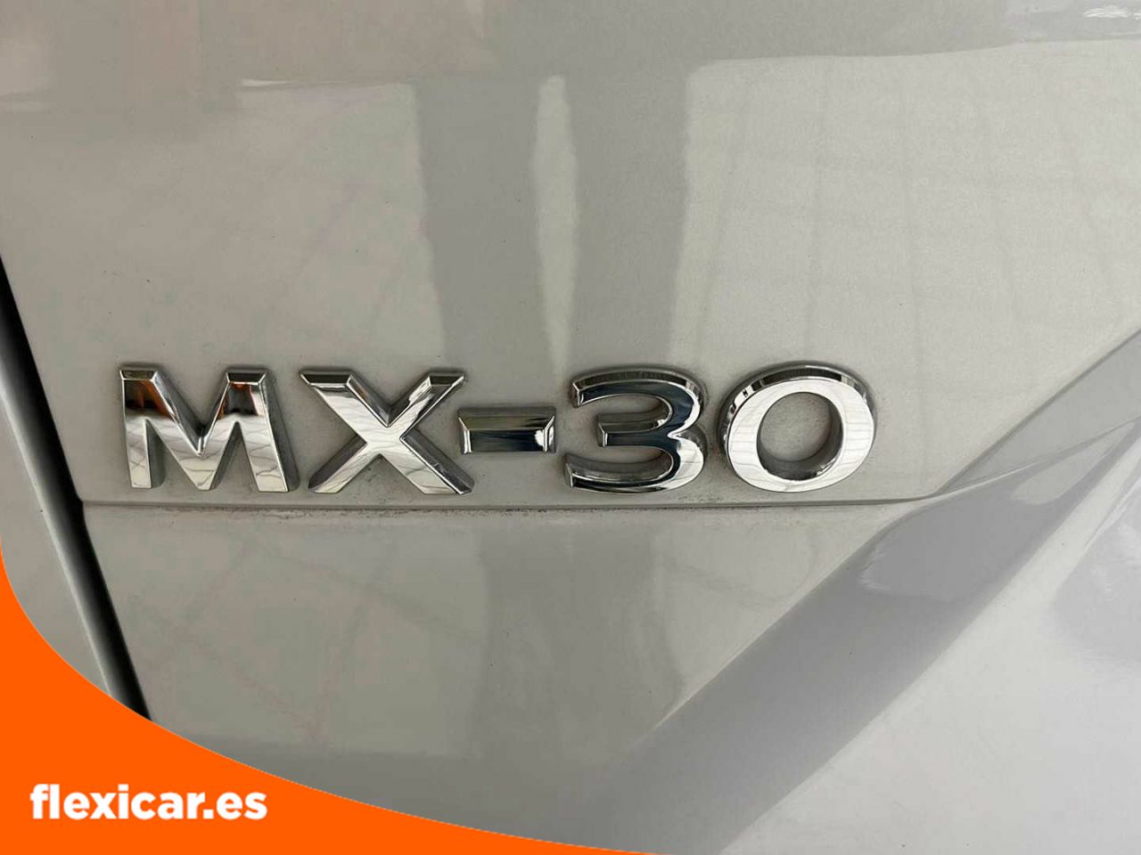 Foto Mazda MX-30 10