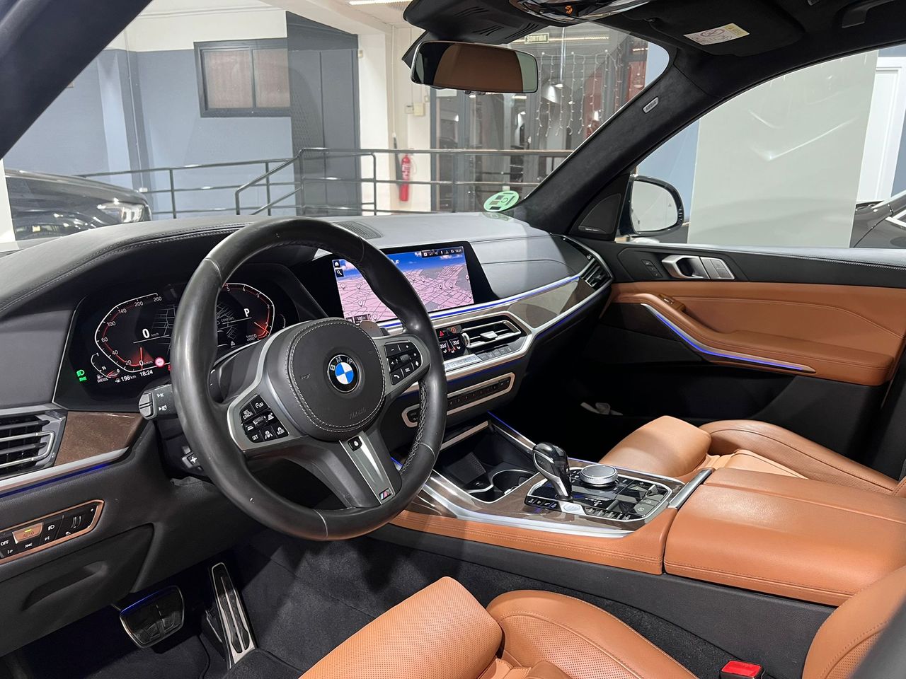 Foto BMW X7 13