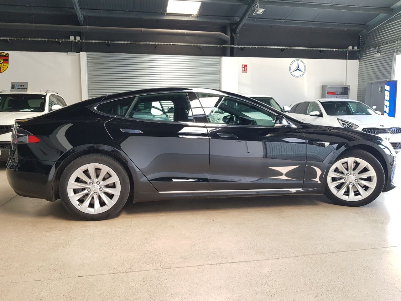 Foto Tesla Model  S 9