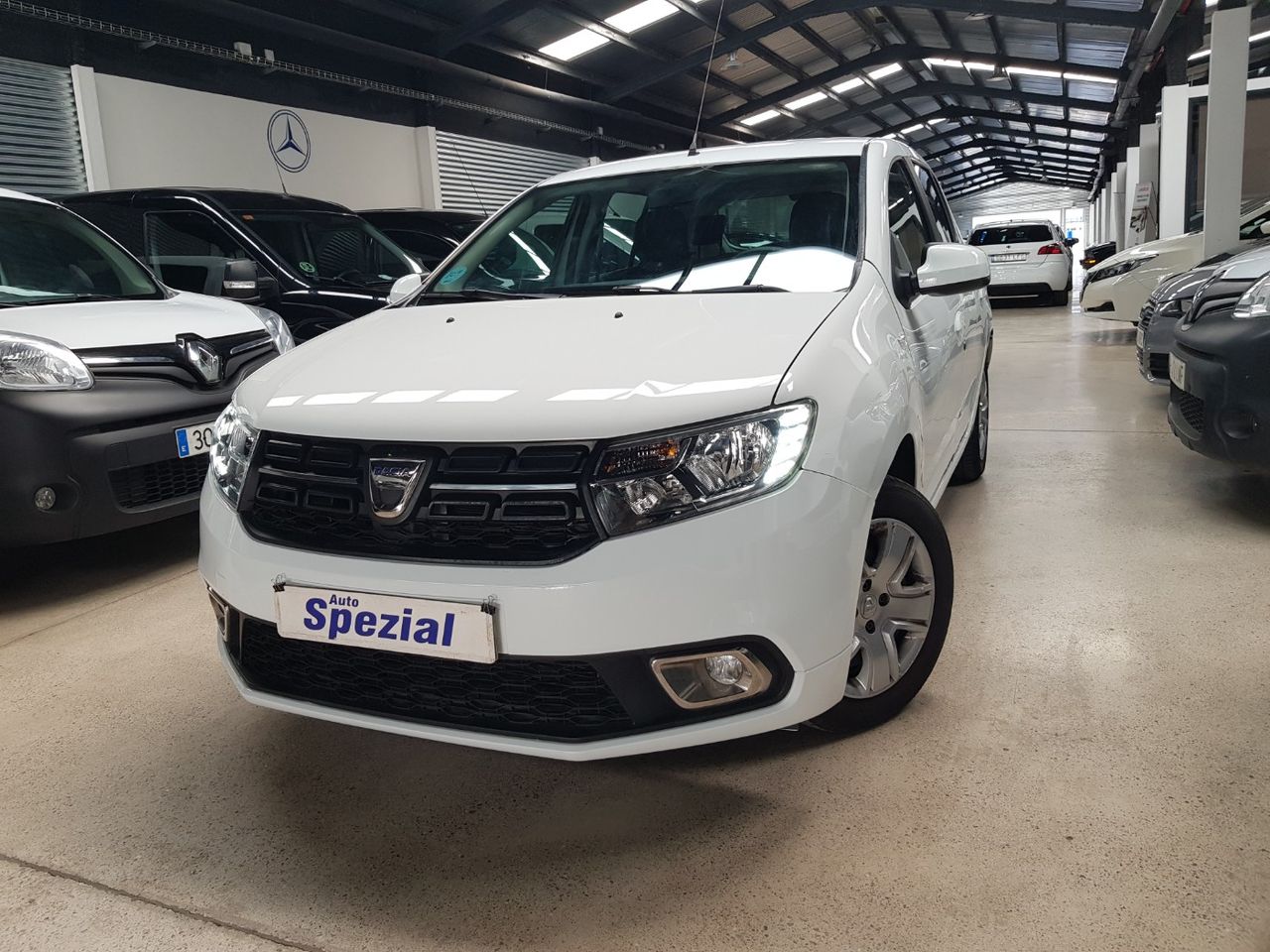 Foto Dacia Sandero 1