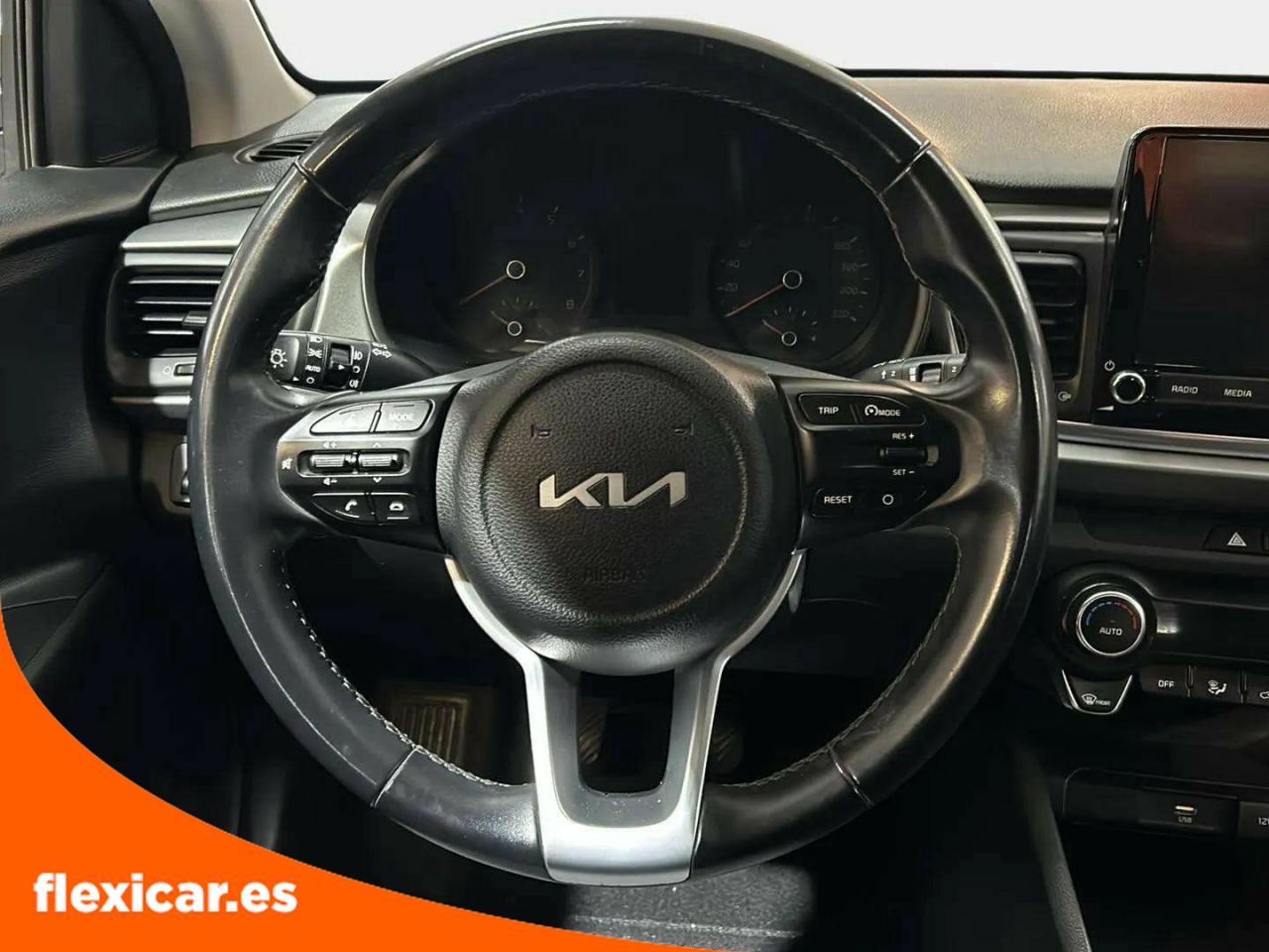 Foto Kia Rio 11