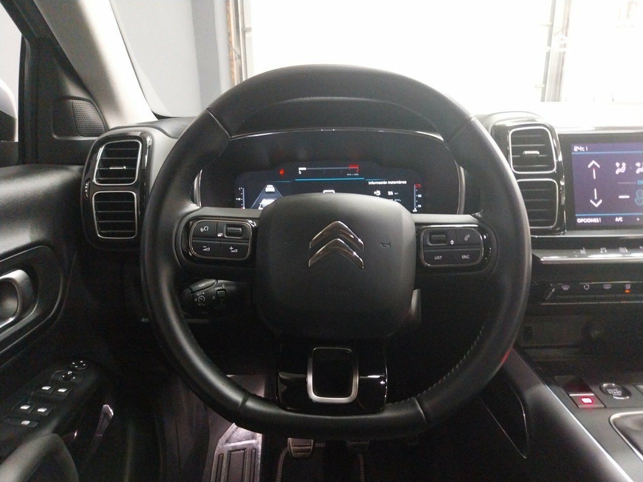 Foto Citroën C5 Aircross 11