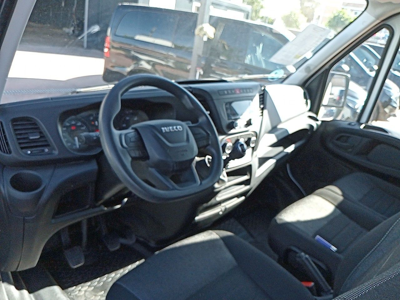 Foto Iveco Daily 12