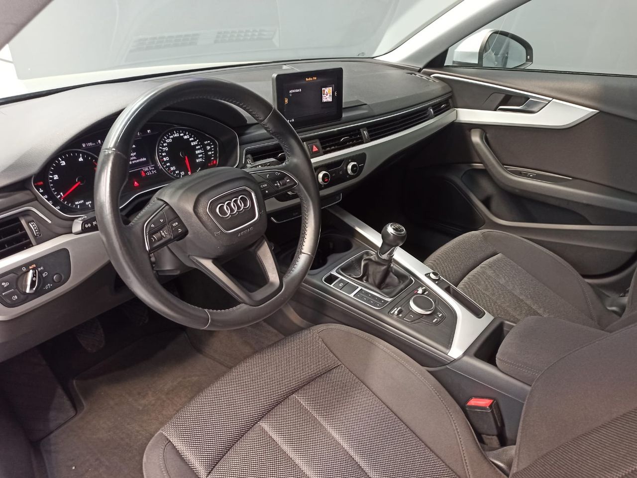 Foto Audi A4 12