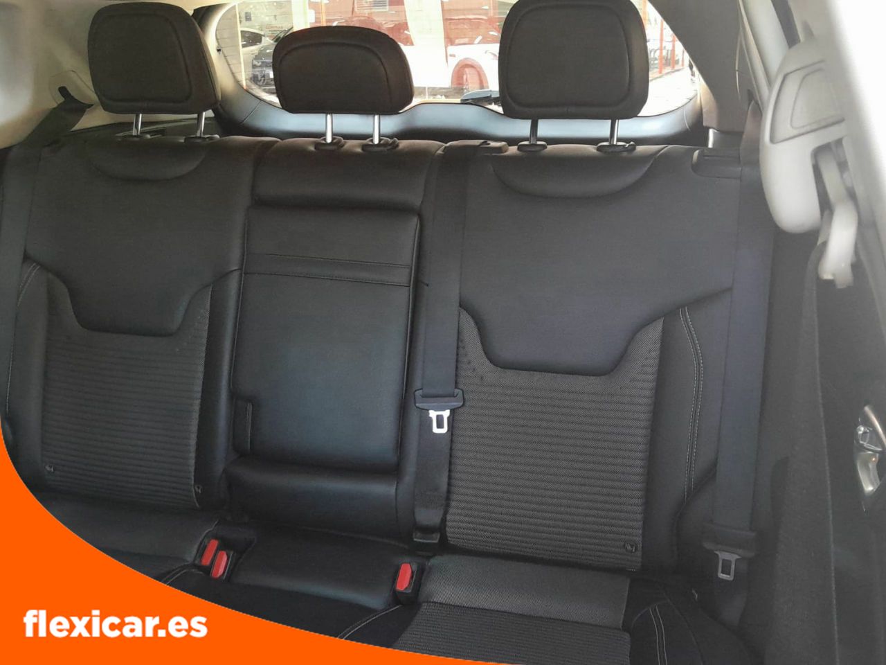 Foto Jeep Compass 16