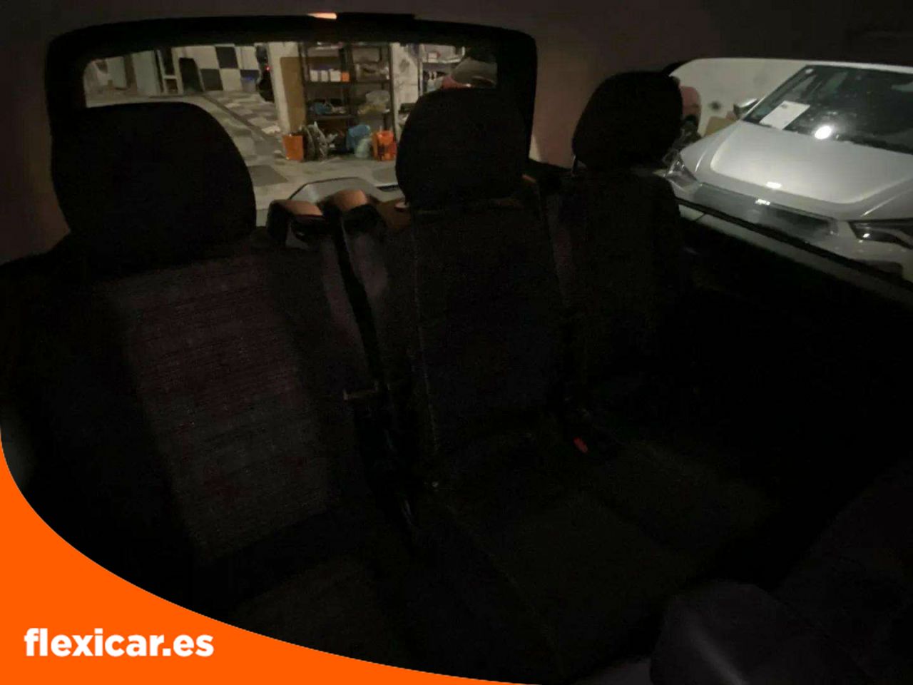 Foto Mercedes-Benz Vito 24