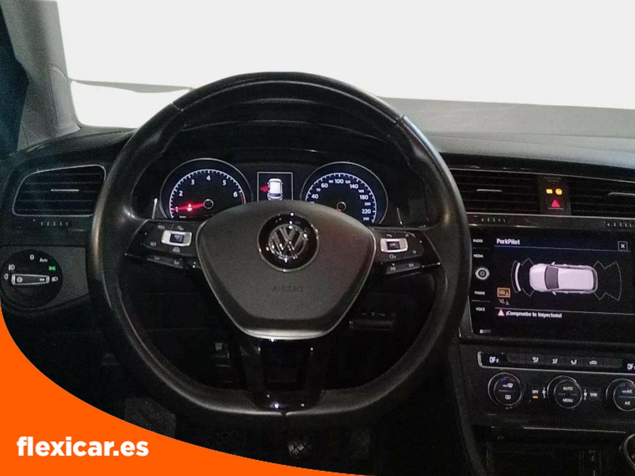 Foto Volkswagen Golf 9