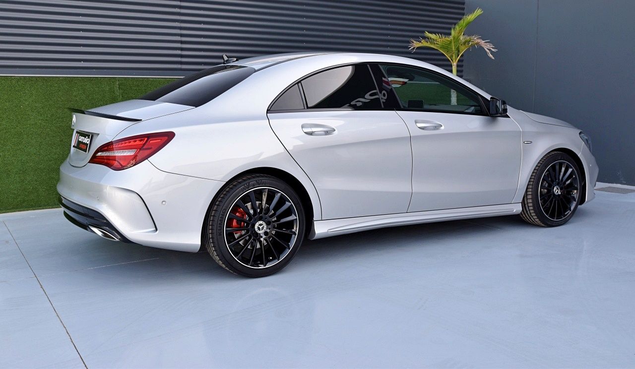 Foto Mercedes-Benz Clase CLA 43