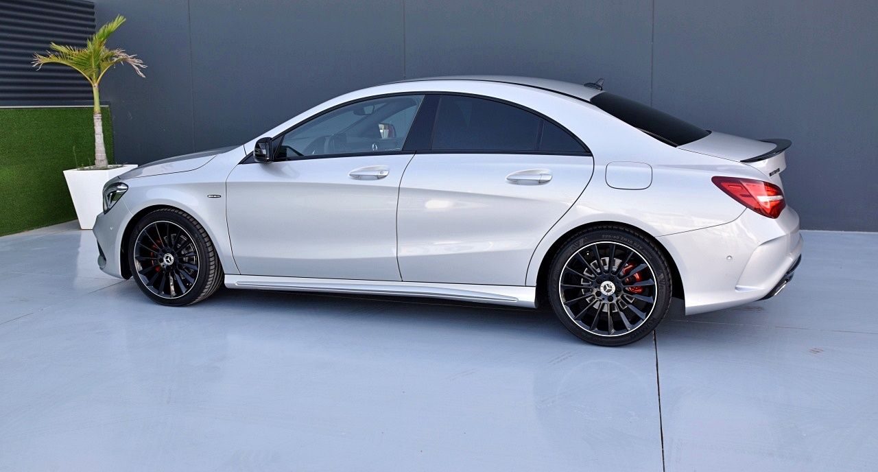 Foto Mercedes-Benz Clase CLA 56