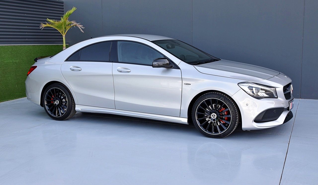 Foto Mercedes-Benz Clase CLA 70