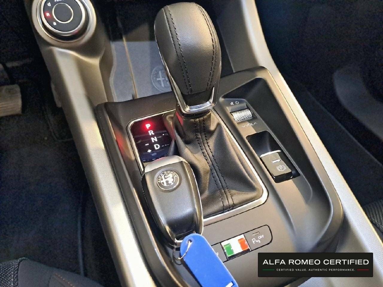 Foto Alfa Romeo Tonale 12